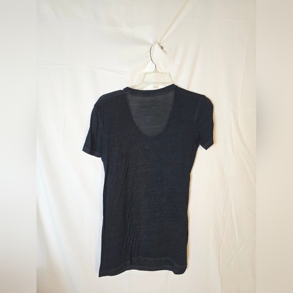 Hard Rock Cafe Women's Black T-Shirt - Picture 2 of 4